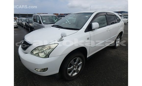 Buy Import Toyota Harrier White Car in Import - Dubai in Akmecet Buy Import Toyota Harrier White Car in Import - Dubai in Akmecet