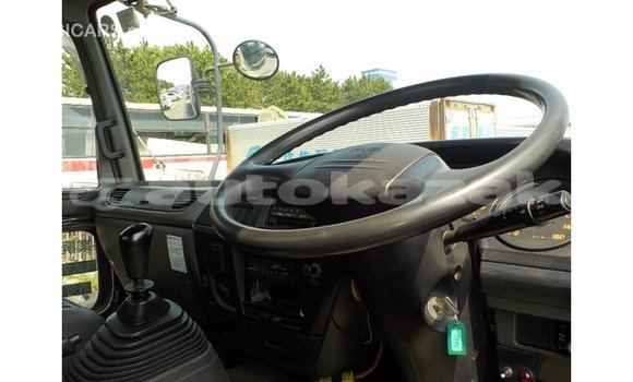 Buy Import Isuzu Rodeo White Car in Import - Dubai in Akmecet Buy Import Isuzu Rodeo White Car in Import - Dubai in Akmecet