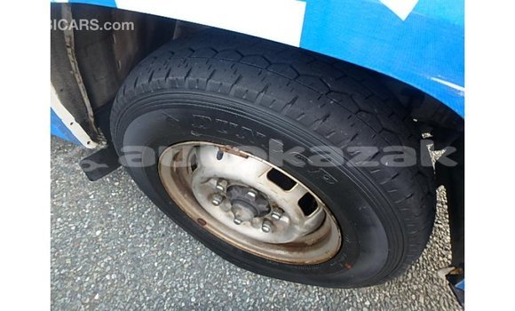 Buy Import Nissan Caravan White Car in Import - Dubai in Akmecet Buy Import Nissan Caravan White Car in Import - Dubai in Akmecet