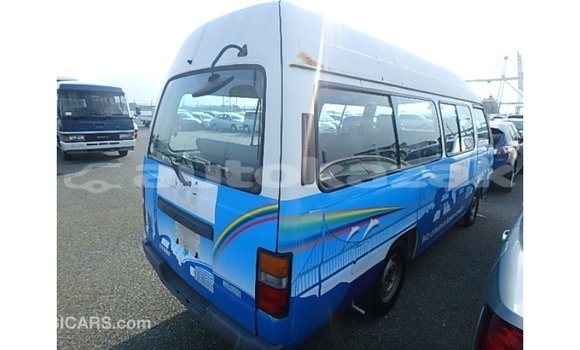 Buy Import Nissan Caravan White Car in Import - Dubai in Akmecet Buy Import Nissan Caravan White Car in Import - Dubai in Akmecet