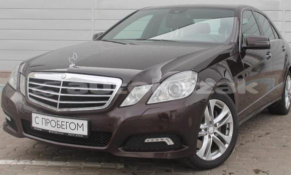 Buy Used Mercedes-Benz E–Class Brown Car in Astana in Akmola