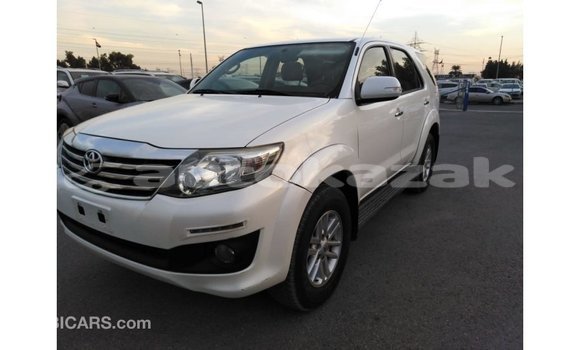 Buy Import Toyota Fortuner White Car in Import - Dubai in Akmecet Buy Import Toyota Fortuner White Car in Import - Dubai in Akmecet