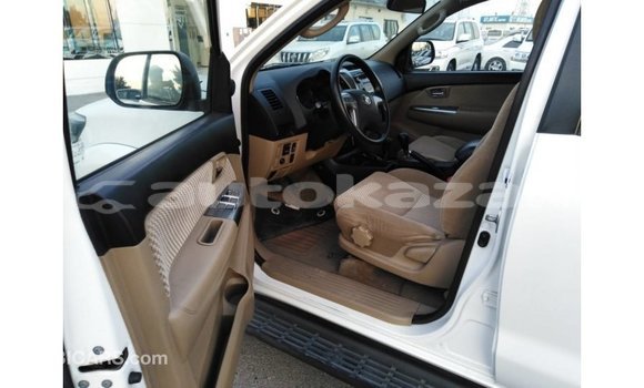 Buy Import Toyota Fortuner White Car in Import - Dubai in Akmecet Buy Import Toyota Fortuner White Car in Import - Dubai in Akmecet