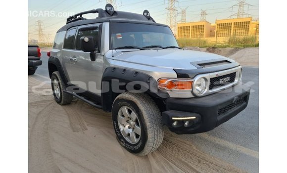 Buy Import Toyota FJ Cruiser Other Car in Import - Dubai in Akmecet Buy Import Toyota FJ Cruiser Other Car in Import - Dubai in Akmecet