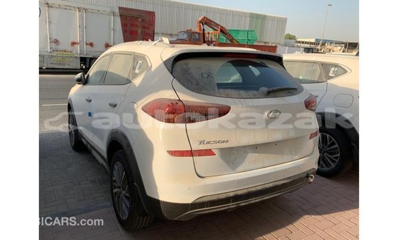 Buy Import Hyundai Tucson White Car in Import - Dubai in Akmecet Buy Import Hyundai Tucson White Car in Import - Dubai in Akmecet