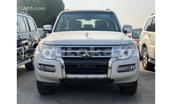 Buy Import Mitsubishi Pajero Black Car in Import - Dubai in Akmecet Buy Import Mitsubishi Pajero Black Car in Import - Dubai in Akmecet