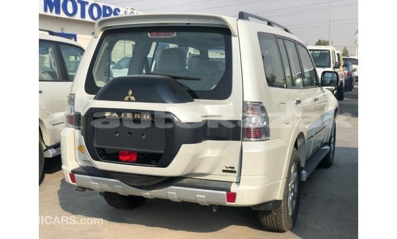 Buy Import Mitsubishi Pajero Black Car in Import - Dubai in Akmecet Buy Import Mitsubishi Pajero Black Car in Import - Dubai in Akmecet