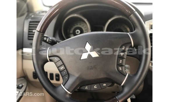 Buy Import Mitsubishi Pajero Black Car in Import - Dubai in Akmecet Buy Import Mitsubishi Pajero Black Car in Import - Dubai in Akmecet