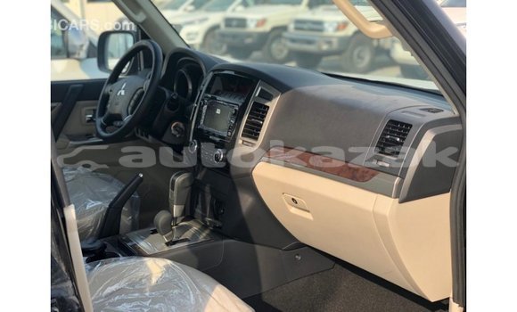 Buy Import Mitsubishi Pajero Black Car in Import - Dubai in Akmecet Buy Import Mitsubishi Pajero Black Car in Import - Dubai in Akmecet