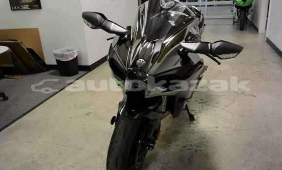 Buy Used Kawasaki Ninja Black Bike in Akadir in Karagandi Buy Used Kawasaki Ninja Black Bike in Akadir in Karagandi