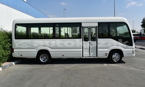 Buy Used Toyota Coaster White Car in Import - Dubai in Akmecet Buy Used Toyota Coaster White Car in Import - Dubai in Akmecet
