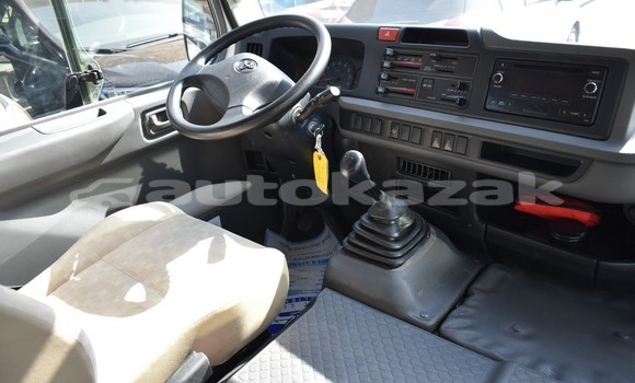 Buy Used Toyota Coaster White Car in Import - Dubai in Akmecet Buy Used Toyota Coaster White Car in Import - Dubai in Akmecet