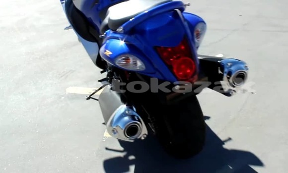 Buy Used Suzuki HAYABUSA Blue Bike in Lisakovsk in Kostanay Buy Used Suzuki HAYABUSA Blue Bike in Lisakovsk in Kostanay