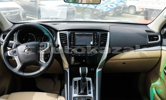 Buy New Mitsubishi Montero Sport Brown Car in Import - Dubai in Akmecet Buy New Mitsubishi Montero Sport Brown Car in Import - Dubai in Akmecet