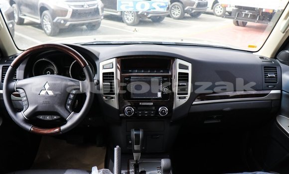 Buy New Mitsubishi Pajero Black Car in Import - Dubai in Akmecet Buy New Mitsubishi Pajero Black Car in Import - Dubai in Akmecet