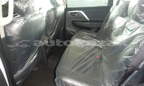 Buy New Mitsubishi Montero Sport White Car in Import - Dubai in Akmecet Buy New Mitsubishi Montero Sport White Car in Import - Dubai in Akmecet