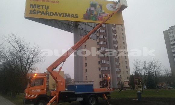 Buy Used Mercedes‒Benz 814 Red Truck in Aktas in Karagandi