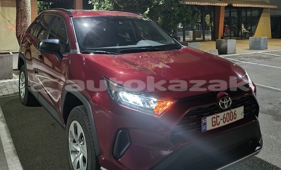 Buy Used Toyota RAV4 Red Car in Almaty in Almati Buy Used Toyota RAV4 Red Car in Almaty in Almati