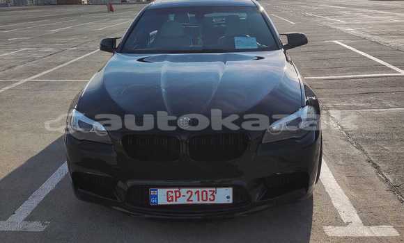 Buy Used BMW 5–Series Blue Car in Almaty in Almati