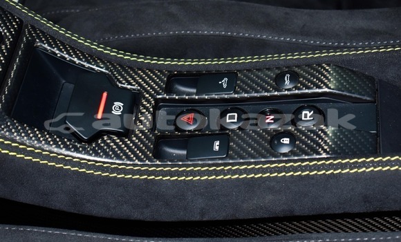 Buy New McLaren 675LT Green Car in Import - Dubai in Akmecet Buy New McLaren 675LT Green Car in Import - Dubai in Akmecet