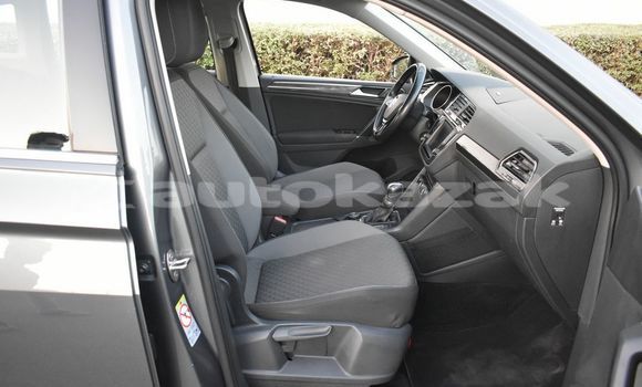 Buy Used Volkswagen Tiguan Silver Car in Import - Dubai in Akmecet Buy Used Volkswagen Tiguan Silver Car in Import - Dubai in Akmecet