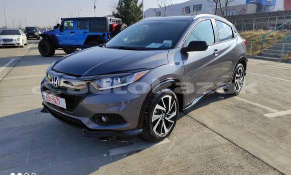 Buy Import Honda HR–V Silver Car in Almati in Almati