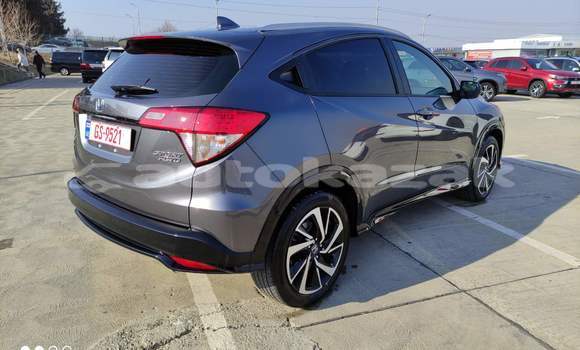 Buy Import Honda HR–V Silver Car in Almati in Almati Buy Import Honda HR–V Silver Car in Almati in Almati
