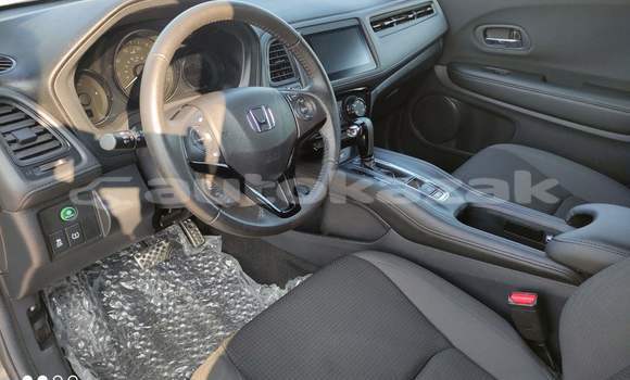 Buy Import Honda HR–V Silver Car in Almati in Almati Buy Import Honda HR–V Silver Car in Almati in Almati