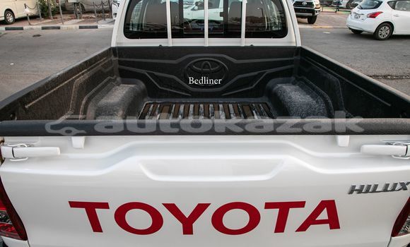 Buy New Toyota Hilux White Car in Import - Dubai in Akmecet Buy New Toyota Hilux White Car in Import - Dubai in Akmecet