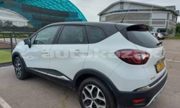 Buy Used Renault Captur White Car in Almaty in Almati Buy Used Renault Captur White Car in Almaty in Almati
