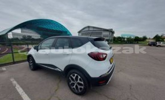 Buy Used Renault Captur White Car in Almaty in Almati Buy Used Renault Captur White Car in Almaty in Almati