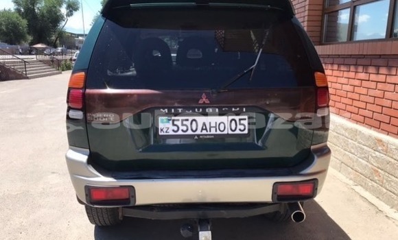 Buy Used Mitsubishi Pajero Green Car in Almaty in Almati Buy Used Mitsubishi Pajero Green Car in Almaty in Almati
