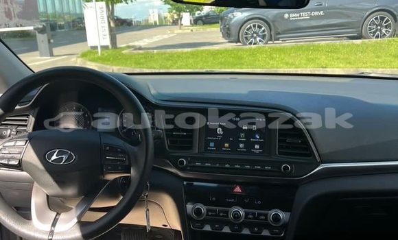 Buy Used Hyundai Elantra Blue Car in Almaty in Almati Buy Used Hyundai Elantra Blue Car in Almaty in Almati