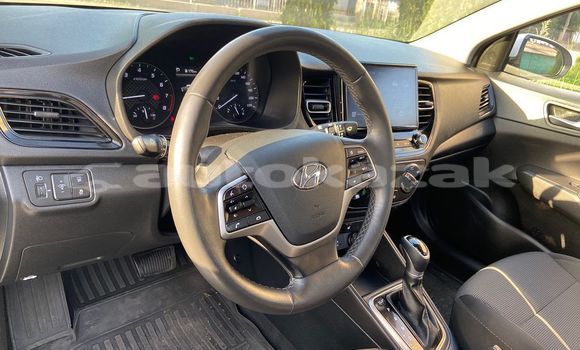 Buy Used Hyundai Accent White Car in Almaty in Almati Buy Used Hyundai Accent White Car in Almaty in Almati