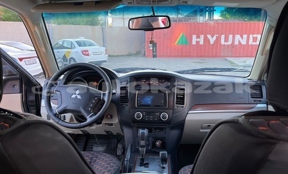 Buy Used Mitsubishi Pajero Black Car in Aktobe in Aktobe Buy Used Mitsubishi Pajero Black Car in Aktobe in Aktobe