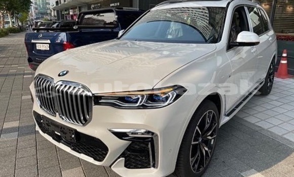 Buy Used BMW X7 White Car in Almaty in Almati