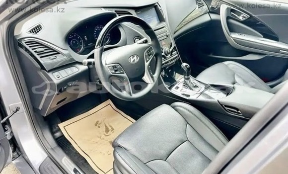 Buy Used Hyundai Grandeur Silver Car in Almaty in Almati Buy Used Hyundai Grandeur Silver Car in Almaty in Almati