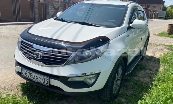 Buy Used Kia Sportage White Car in Almaty in Almati Buy Used Kia Sportage White Car in Almaty in Almati