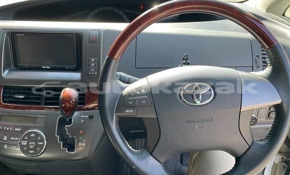 Buy Used Toyota Estima White Car in Almaty in Almati Buy Used Toyota Estima White Car in Almaty in Almati