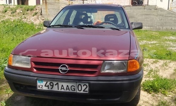 Buy Used Opel Astra Red Car in Almaty in Almati