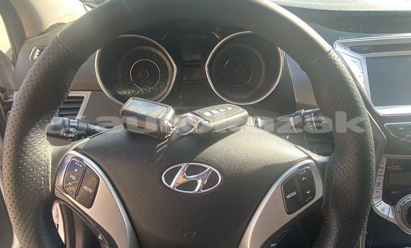 Buy Used Hyundai Avante White Car in Almaty in Almati Buy Used Hyundai Avante White Car in Almaty in Almati