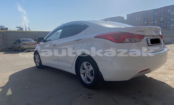 Buy Used Hyundai Avante White Car in Almaty in Almati Buy Used Hyundai Avante White Car in Almaty in Almati