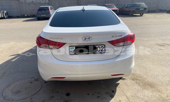 Buy Used Hyundai Avante White Car in Almaty in Almati Buy Used Hyundai Avante White Car in Almaty in Almati