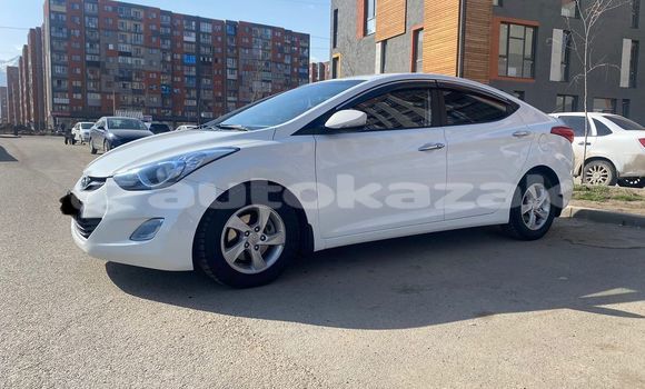 Buy Used Hyundai Avante White Car in Almaty in Almati Buy Used Hyundai Avante White Car in Almaty in Almati