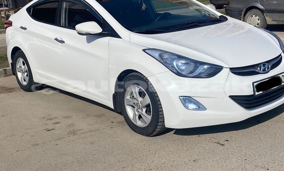 Buy Used Hyundai Avante White Car in Almaty in Almati Buy Used Hyundai Avante White Car in Almaty in Almati