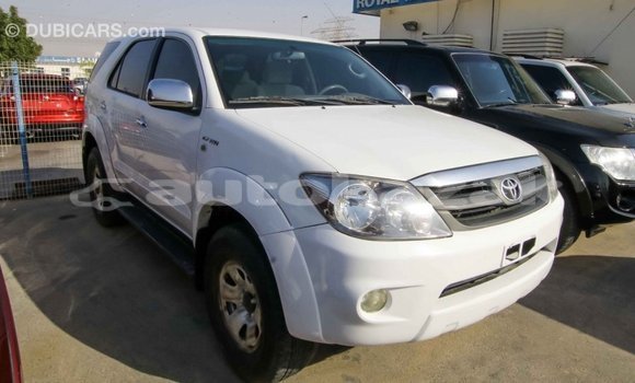 Buy Import Toyota Fortuner White Car in Import - Dubai in Akmecet Buy Import Toyota Fortuner White Car in Import - Dubai in Akmecet
