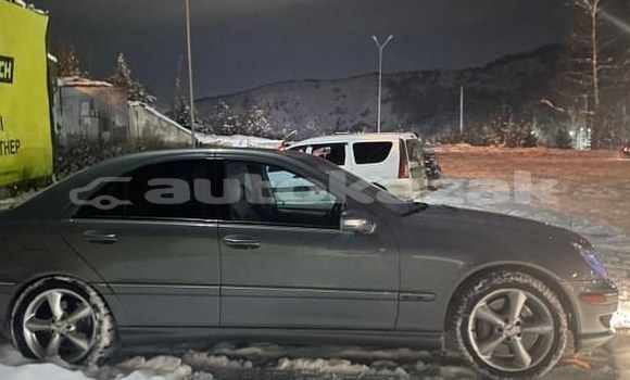 Buy Used Mercedes-Benz C–Class Blue Car in Almaty in Almati Buy Used Mercedes-Benz C–Class Blue Car in Almaty in Almati