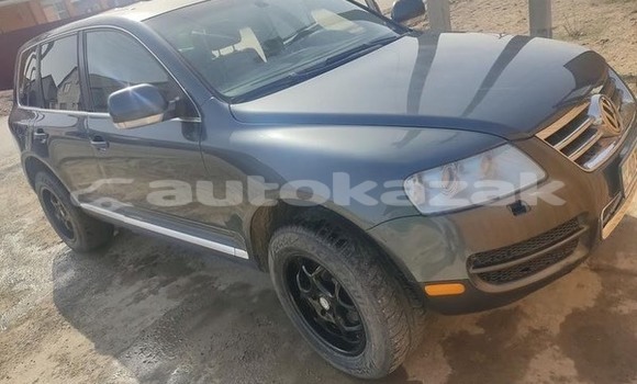 Buy Used Volkswagen Touareg Blue Car in Atirau in Atirau Buy Used Volkswagen Touareg Blue Car in Atirau in Atirau