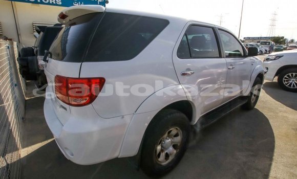 Buy Import Toyota Fortuner White Car in Import - Dubai in Akmecet Buy Import Toyota Fortuner White Car in Import - Dubai in Akmecet