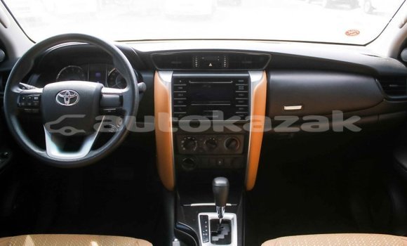 Buy Import Toyota Fortuner White Car in Import - Dubai in Akmecet Buy Import Toyota Fortuner White Car in Import - Dubai in Akmecet